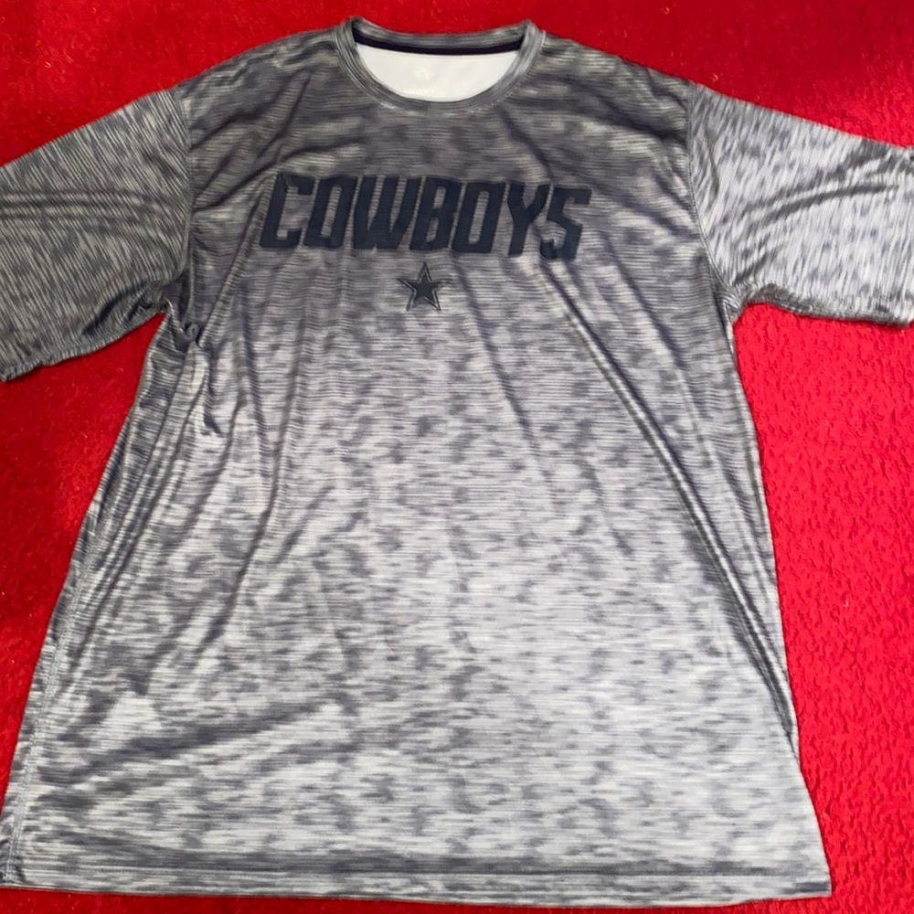 ⭐️Dallas Cowboys black/grey performance tee XXL